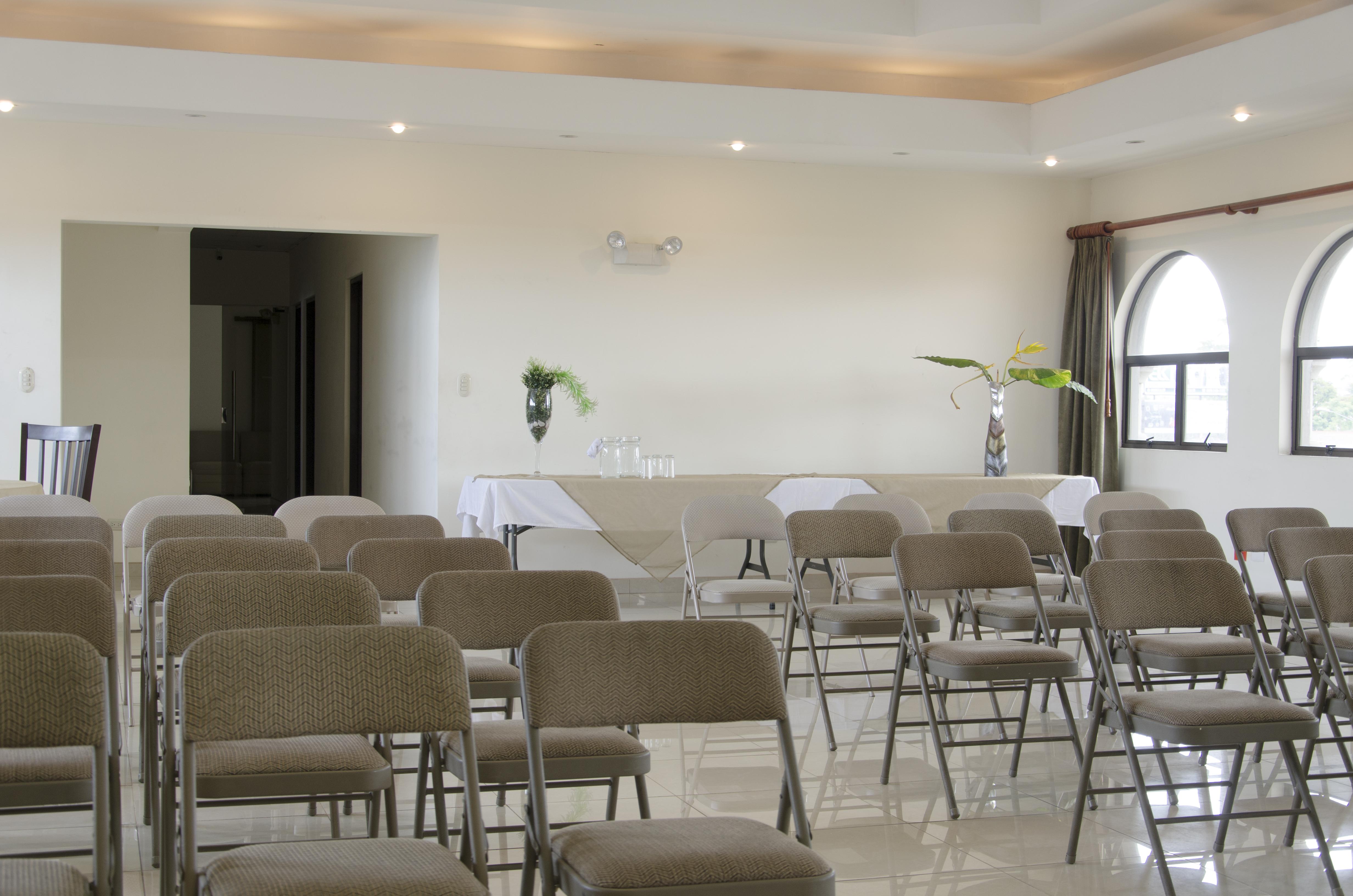 Hotel Plaza Real Suites & Apartments San Jose Екстериор снимка