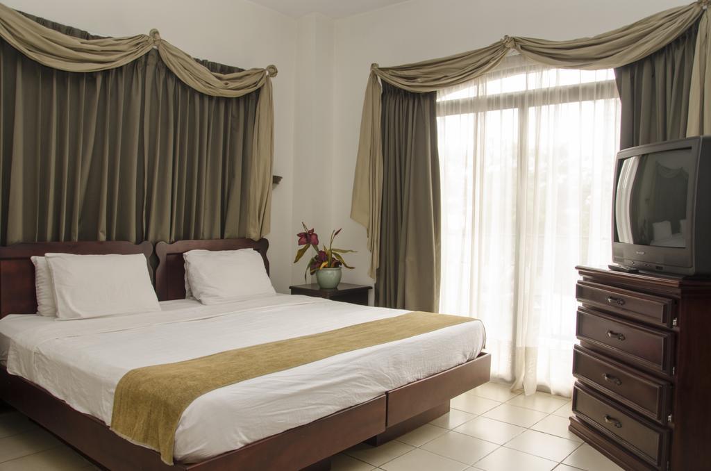 Hotel Plaza Real Suites & Apartments San Jose Екстериор снимка