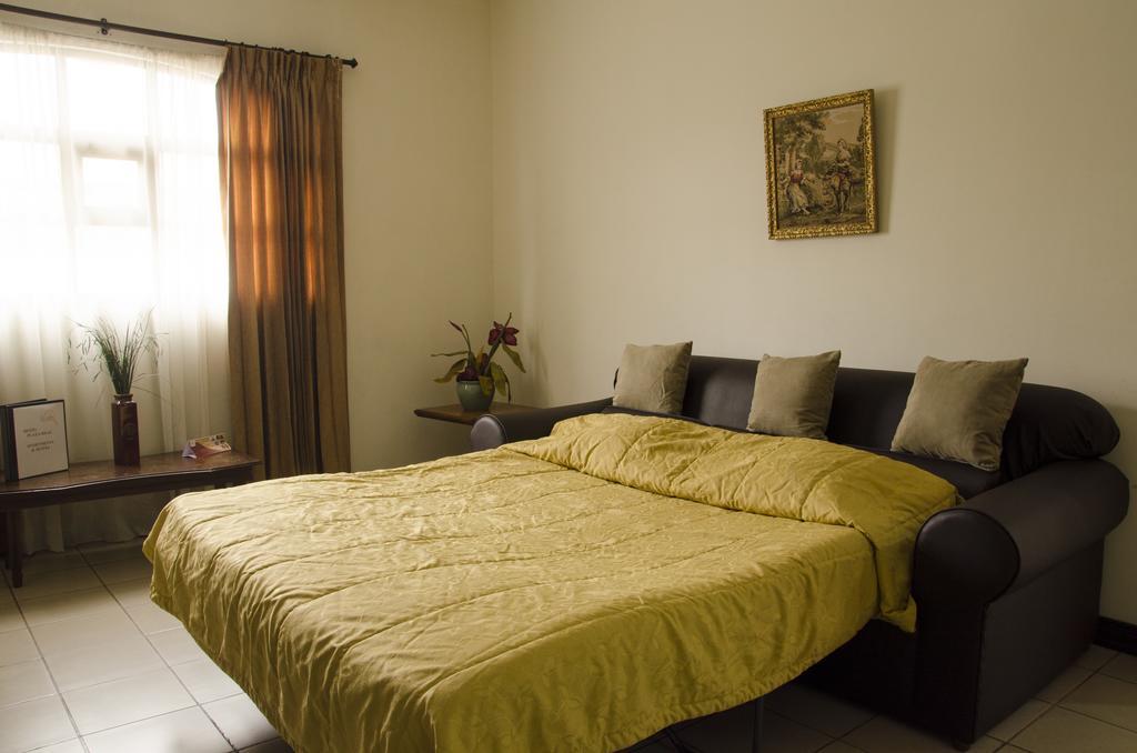 Hotel Plaza Real Suites & Apartments San Jose Екстериор снимка