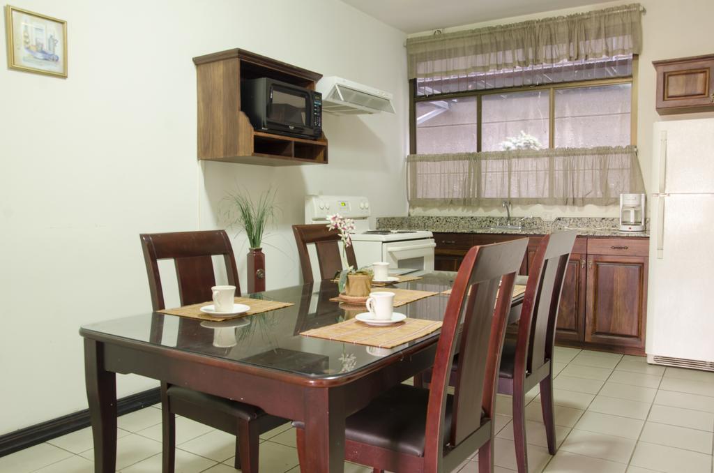 Hotel Plaza Real Suites & Apartments San Jose Екстериор снимка