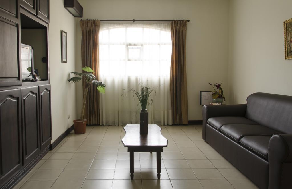 Hotel Plaza Real Suites & Apartments San Jose Екстериор снимка