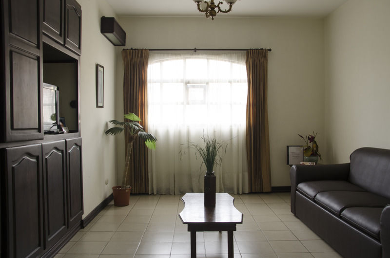 Hotel Plaza Real Suites & Apartments San Jose Екстериор снимка